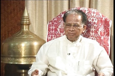 Tarun Gogoi puts up strong fight, but can he stop  'Poriborton' in Assam?