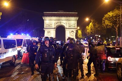 Opinion | France Teetering on The Brink of Anarchy